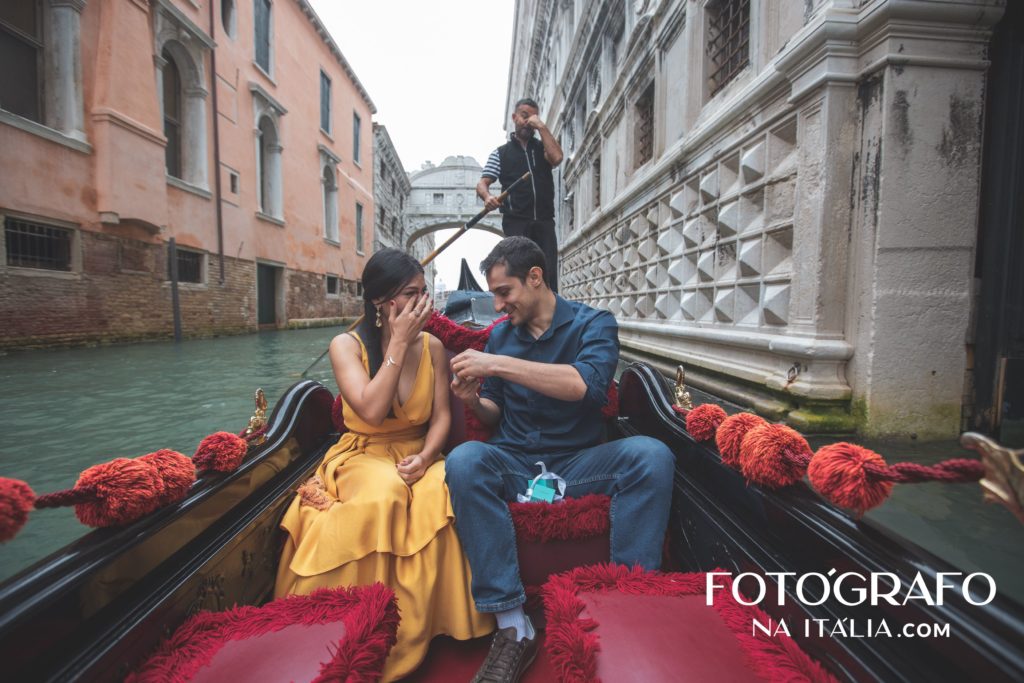 Sessão Fotográfica completa + passeio de Gôndola em Veneza