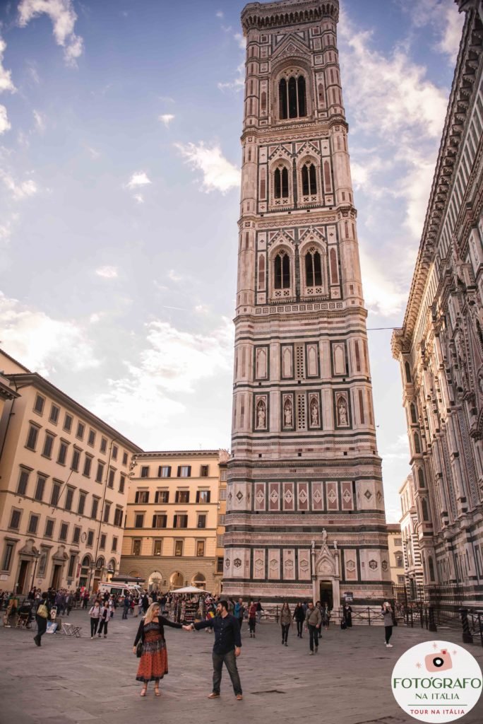 https://fotografonaitalia.com/wp-content/uploads/2021/07/YARI-FLORENcA-TOSCANA-CASAIS_172-684x1024.jpg
