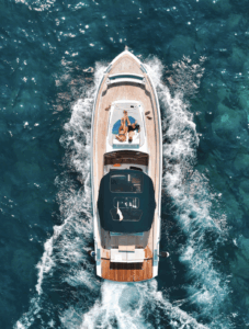 Sessão de Fotos em Capri em Barco com drone